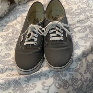 Vans lace up sneakers. Authentic Low Pro